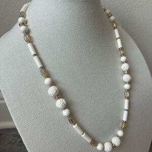 Vintage White and Gold Necklace with Elegant Beads